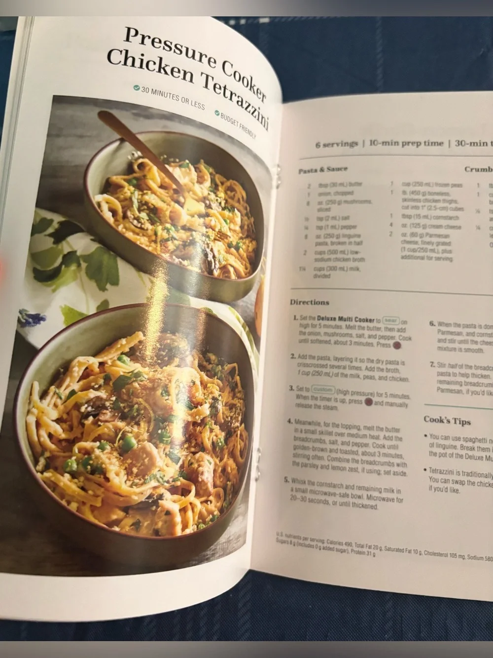 Pampered Chef Season's Best New-stalgic Faves Paperback‎ 15 Recipe Cookbook